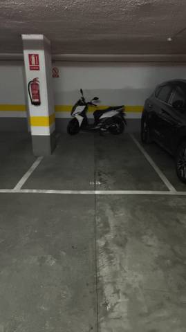 Garaje en Alquiler en Carrer del Pintor Maella, 33 en Penya - Roja - Avda. Francia