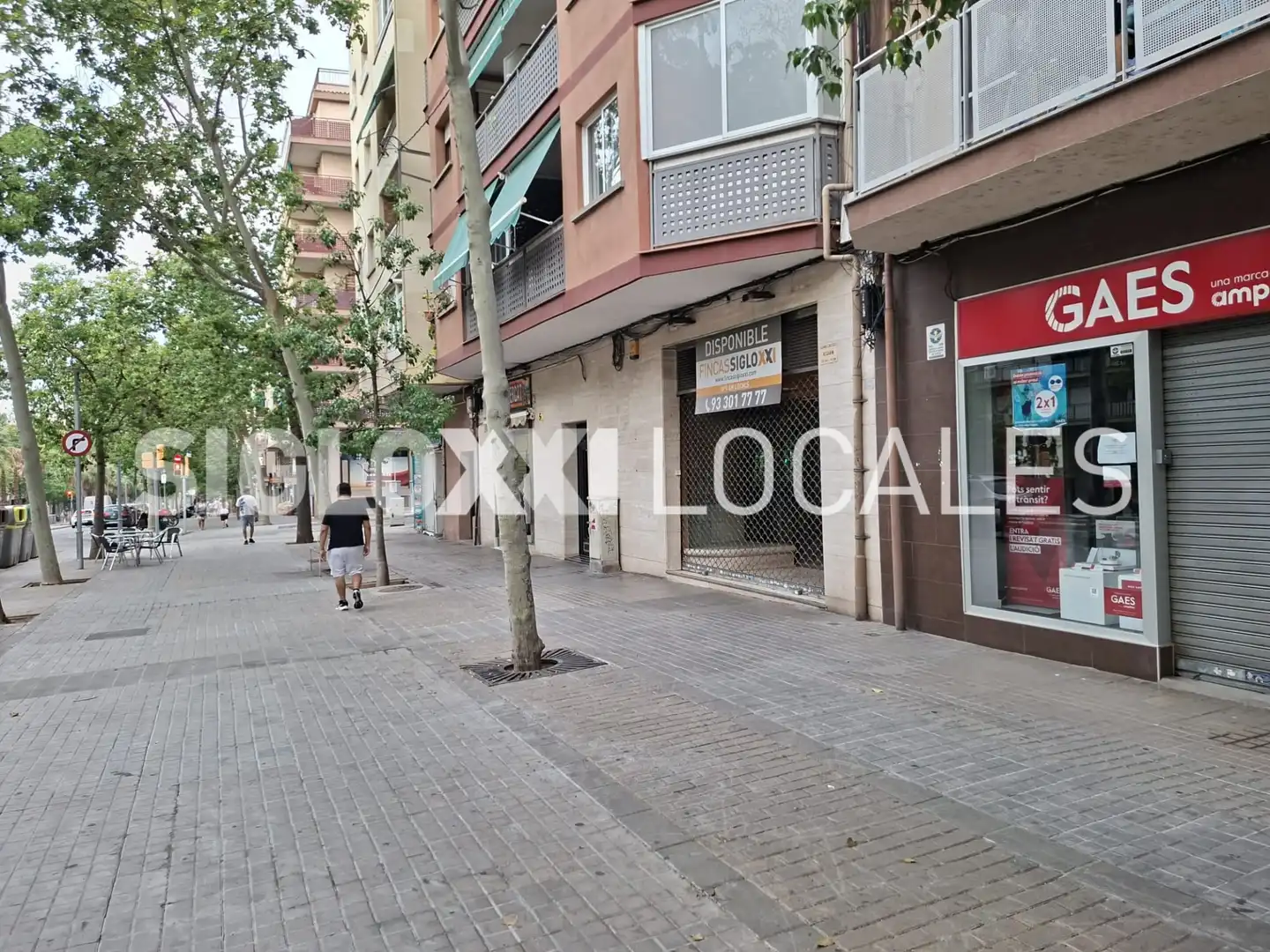 Vista exterior de Local de alquiler en Barcelona con Aire acondicionado