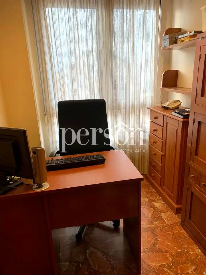 Duplex with lift for sale in Cariñena - Carinyena, imagen 18