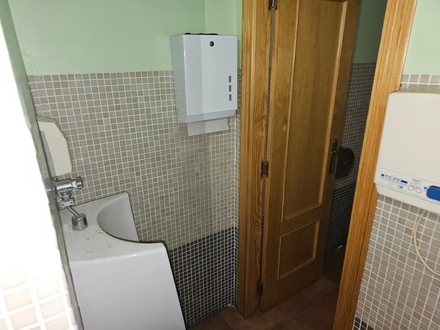 Baño de Local en venta en Valencia