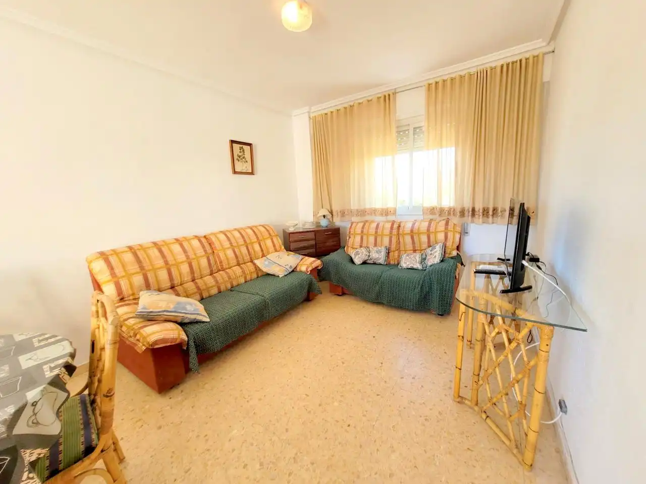 Apartamento de alquiler en De La Rioja, 125, Playa de Gandia