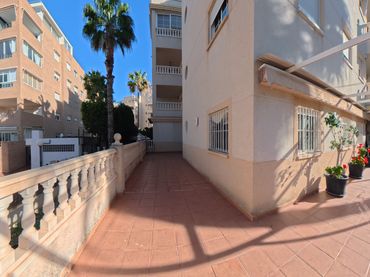 Wohnung mit Pool zum Verkauf in Carrer Britania 29