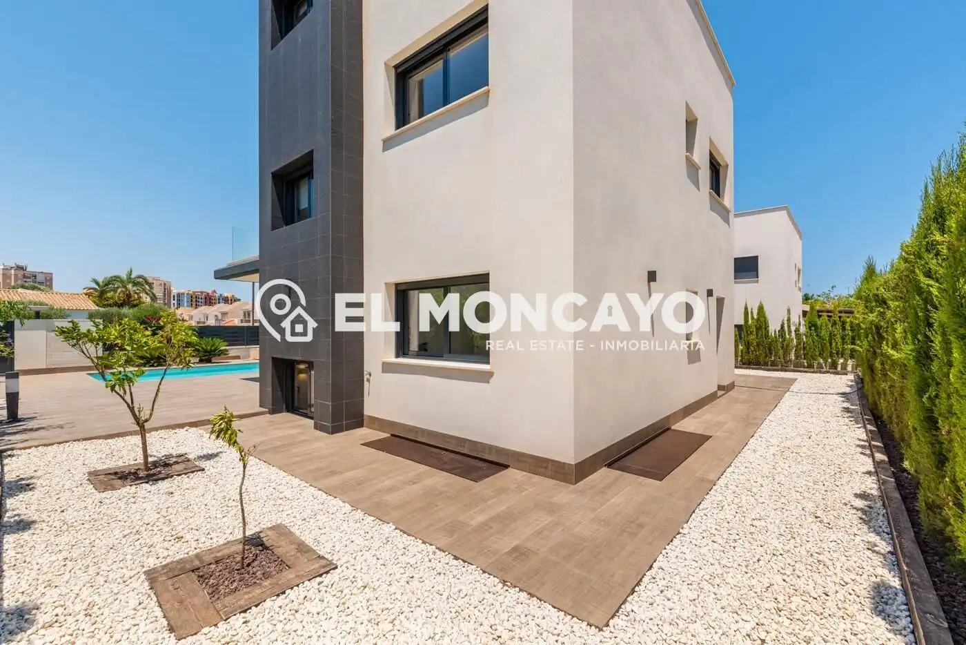 Detached house with pool for sale in Avenida Playa Honda, imagen 8