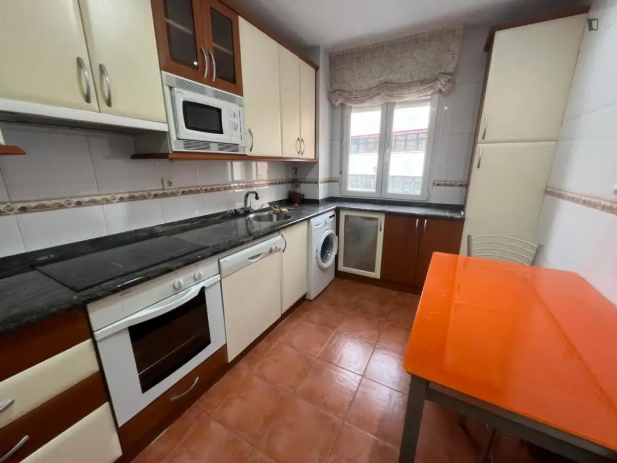 Habitación en Los Vadillos - R. Sanitaria - Pozanos