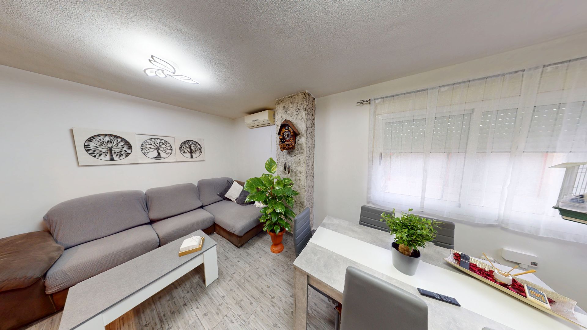 Sala d'estar de Pis en venda en Alicante / Alacant amb Aire condicionat, Calefacció i Jardí privat