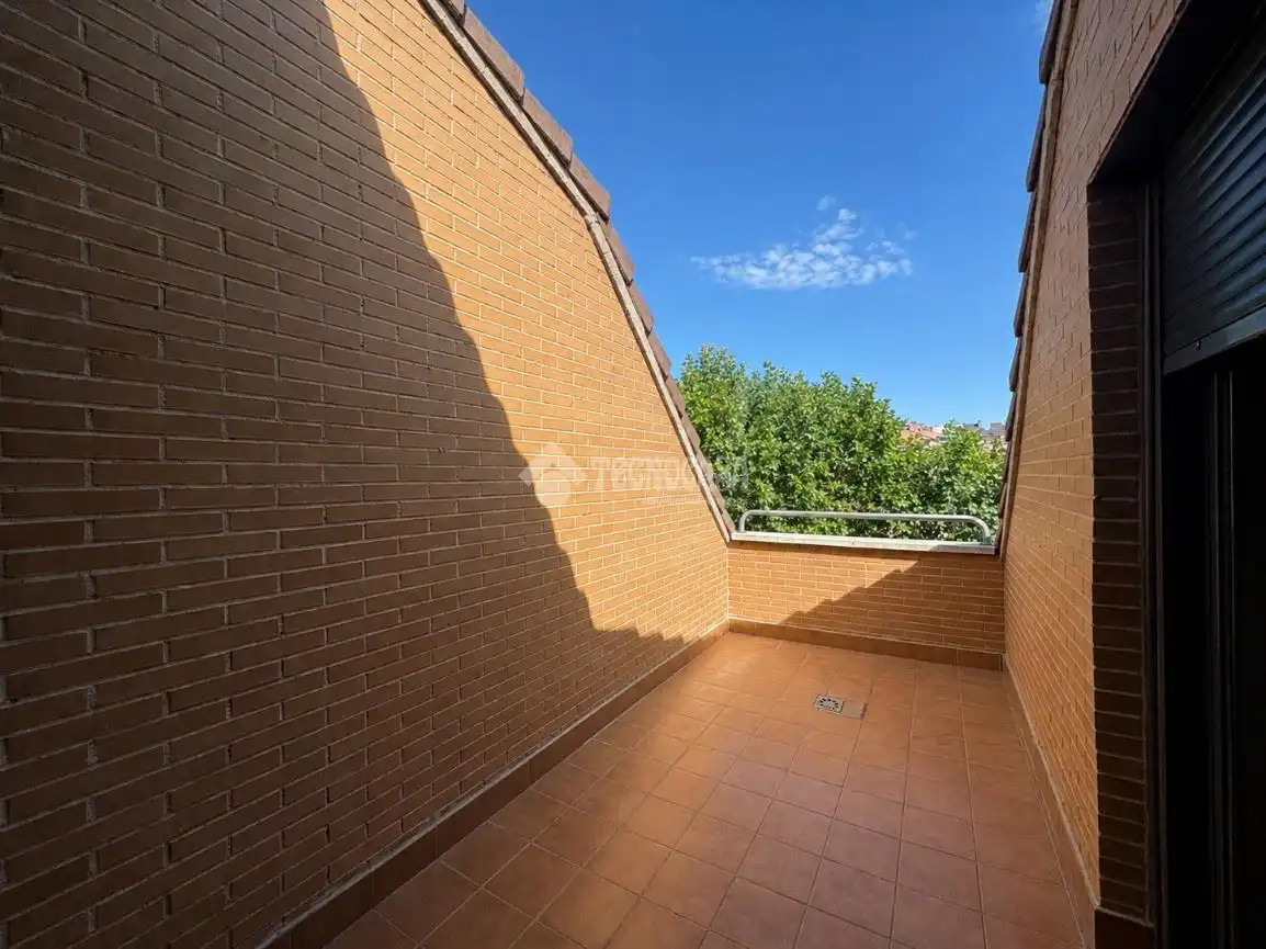 Terrace of Flat for sale in Boadilla del Monte  with Terrace, Storage room and Community pool