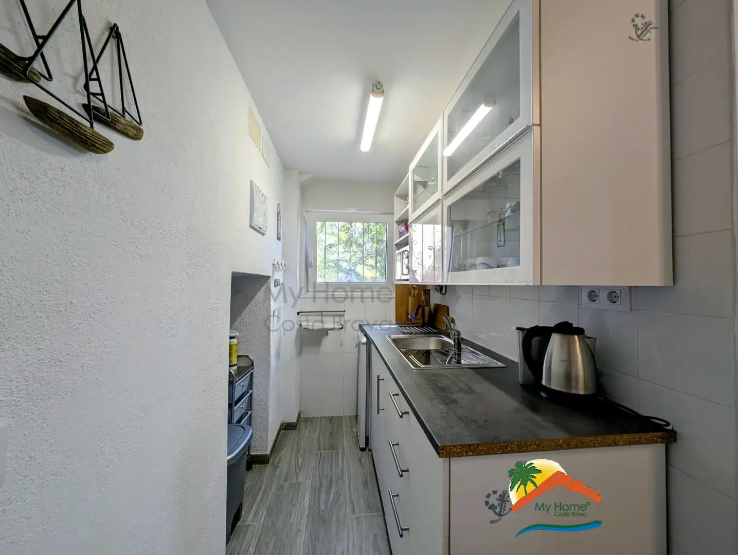 Cuina de Casa o xalet en venda en Lloret de Mar amb Jardí privat, Terrassa i Piscina