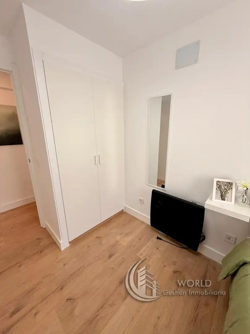 Habitación de Piso en venta en Madrid con Aire acondicionado, Calefacción y Terraza