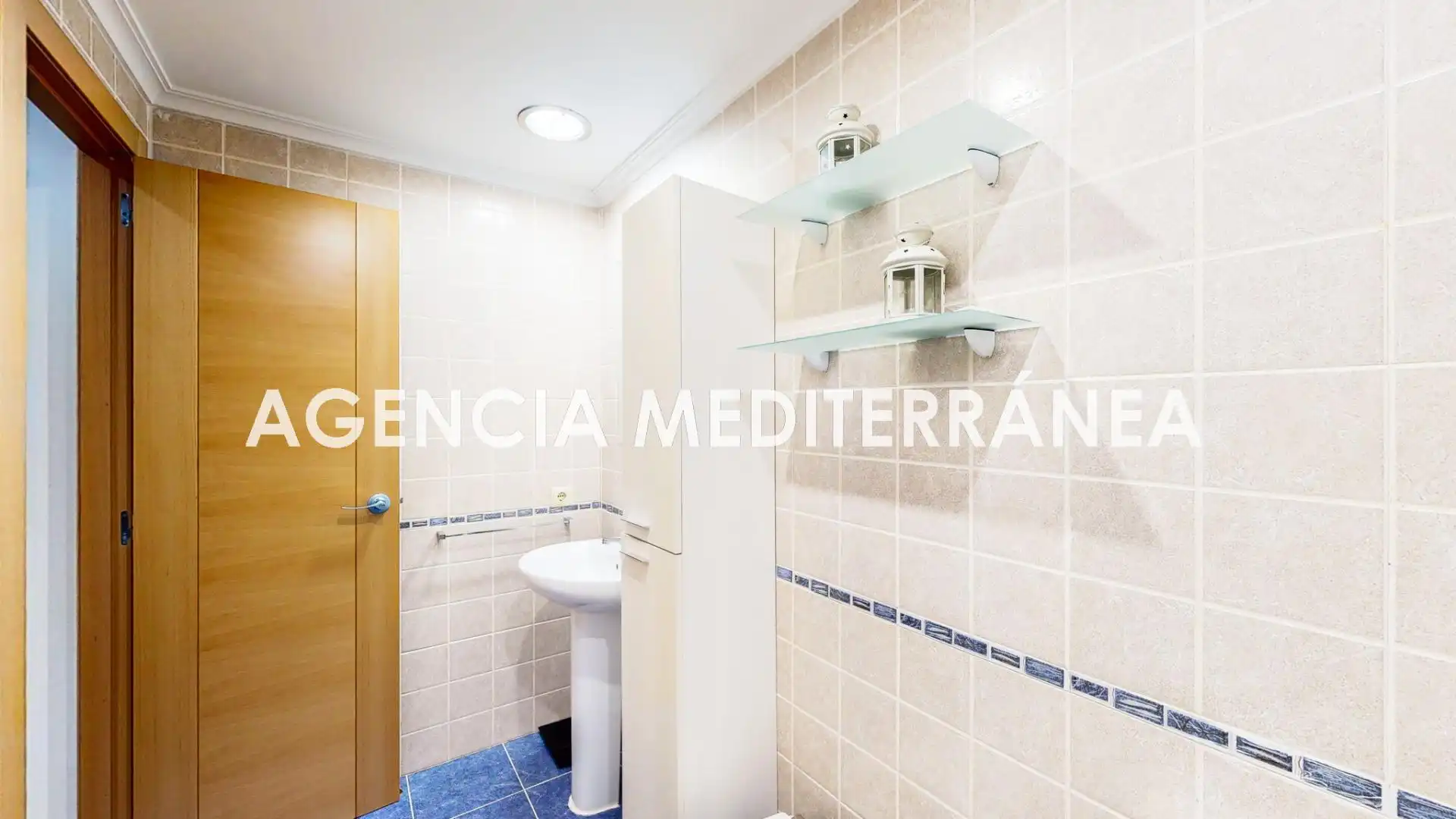 Baño de Piso en venta en Alcàsser con Aire acondicionado, Terraza y Trastero