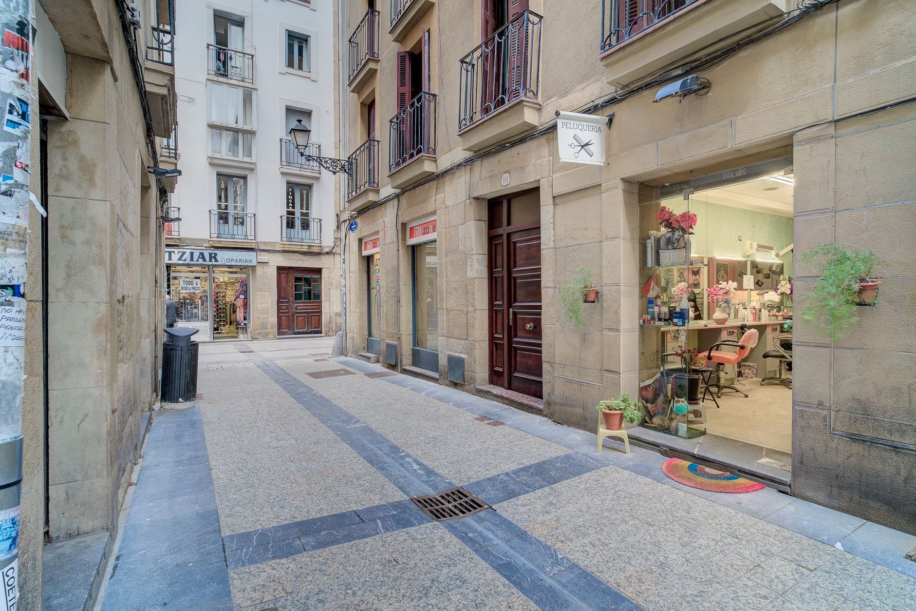 Exterior view of Premises for sale in Donostia - San Sebastián   with Air Conditioner and Furnished