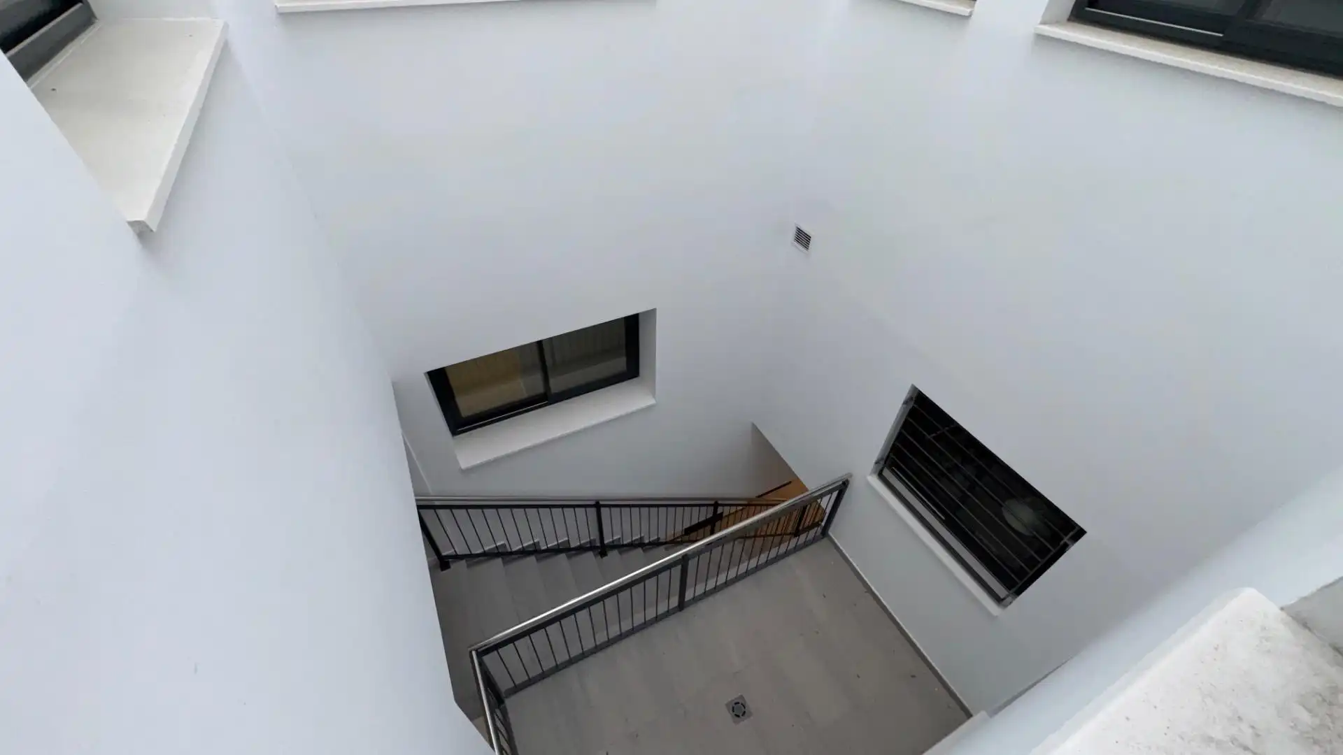 Flat for sale in Pineda de Mar  with Air Conditioner, Heating and Parquet flooring