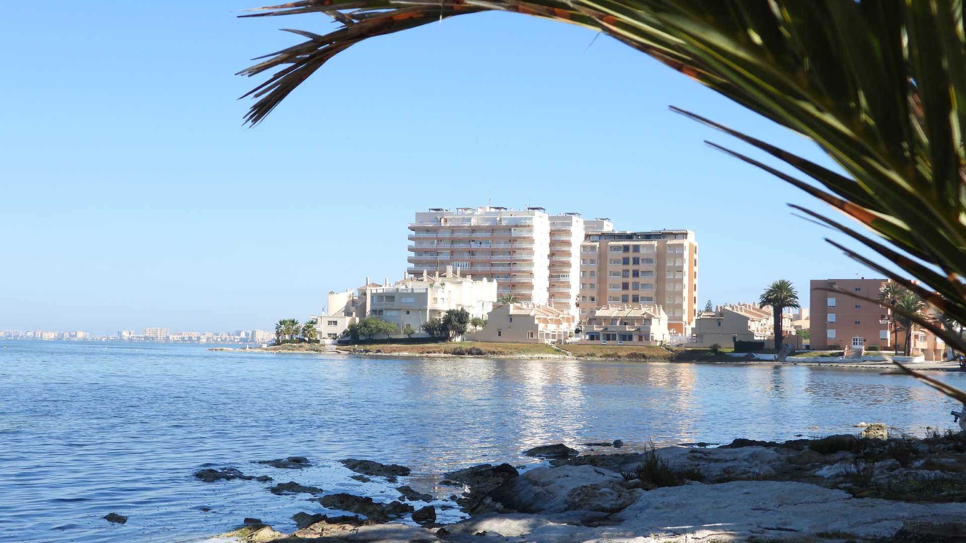 Exterior view of Flat for sale in La Manga del Mar Menor  with Heating, Terrace and Furnished