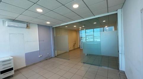 Foto 5 de Oficina de lloguer a Avenida Delfina Viudes, 56, Parque Acuático - Sector 25, Torrevieja