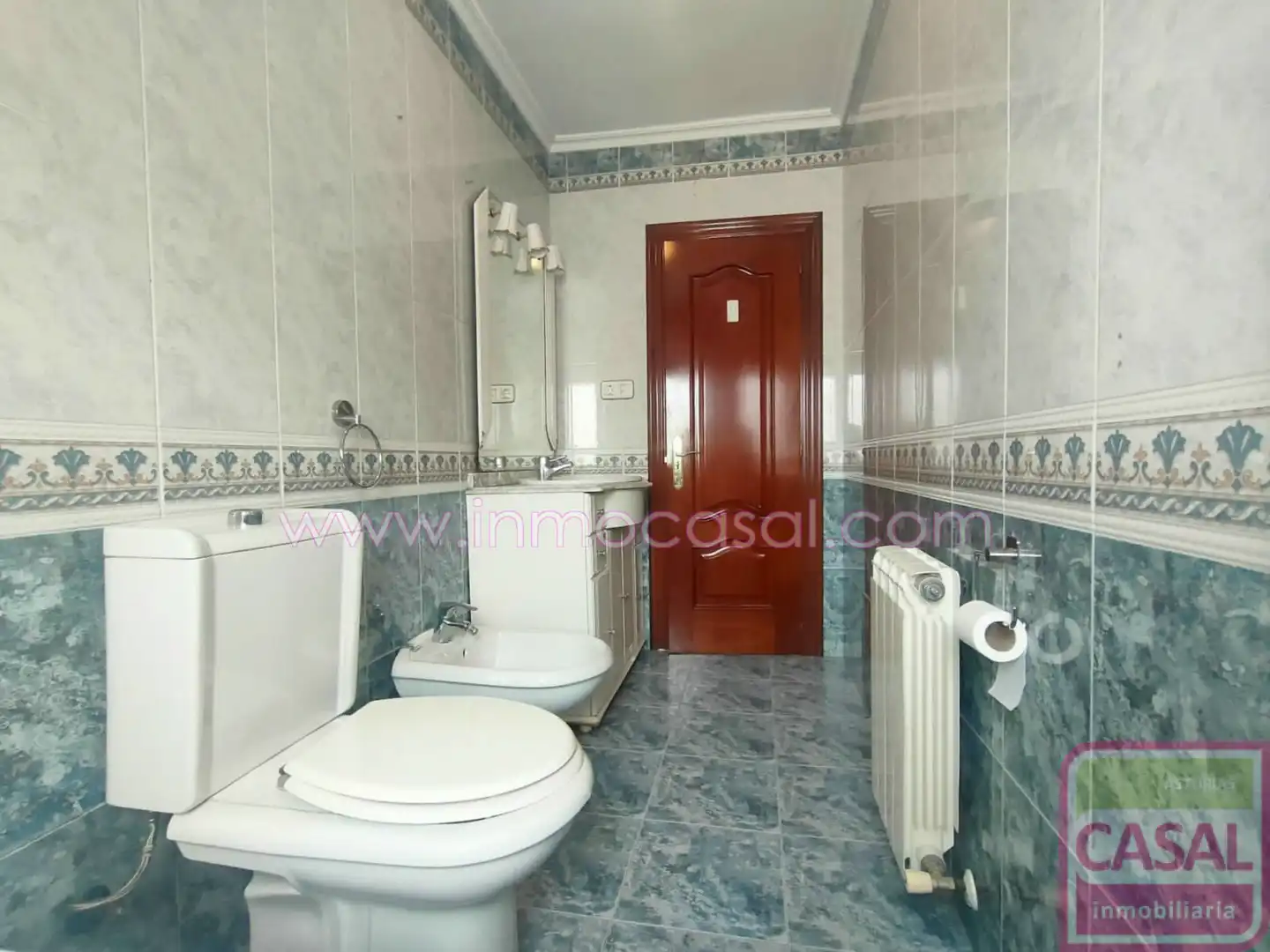 Baño de Piso en venta en Castrillón con Calefacción y Terraza