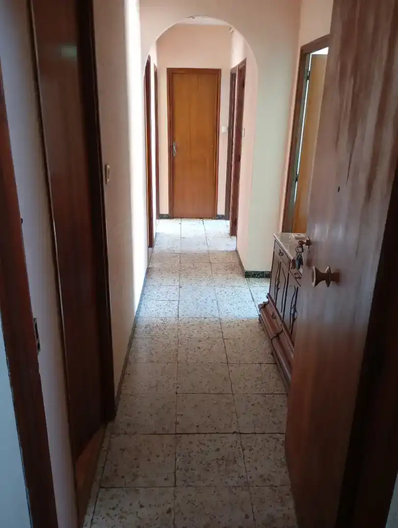 Wohnung zur Miete in Benavides mit Waschmaschine, Mikrowelle und Fernseher
