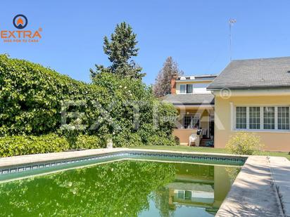 Jardí de Casa o xalet en venda en  Madrid Capital amb Aire condicionat, Calefacció i Jardí privat