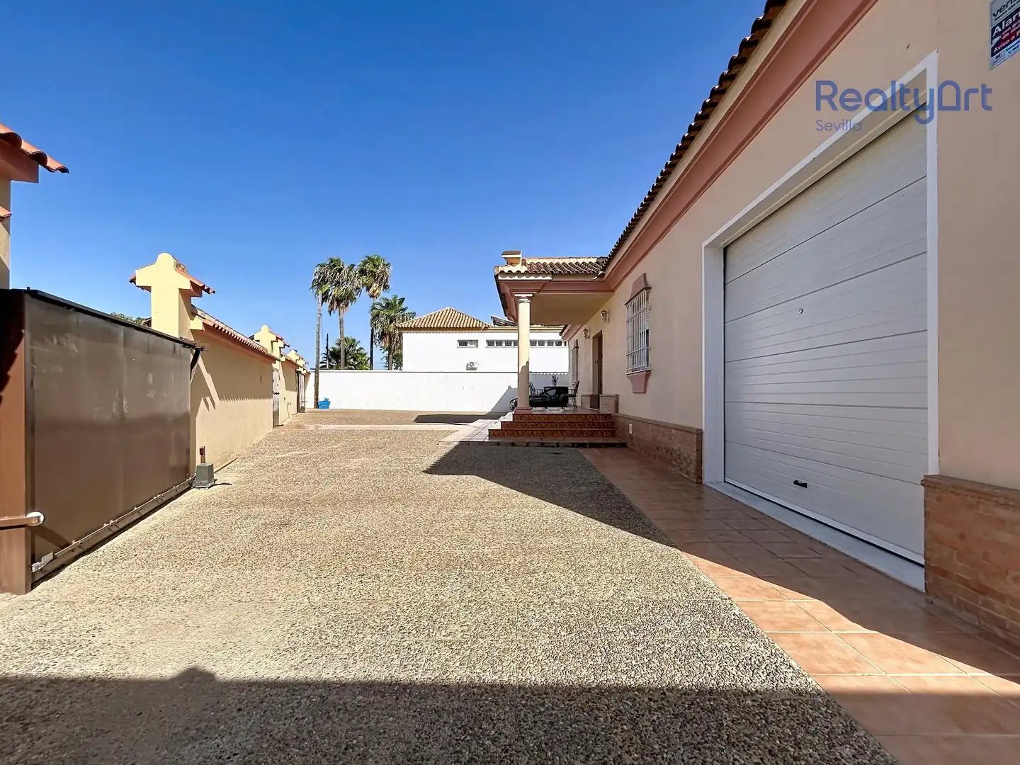 Exterior view of Houses for sale in Tomares  with Air Conditioner, Heating and Private garden