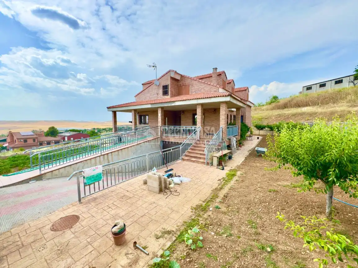 Casa o chalet en venta en Valdeavero con Calefacción y Jardín privado