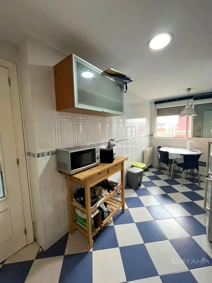 Kitchen of Flat for rent in Moncada  with Heating and Furnished