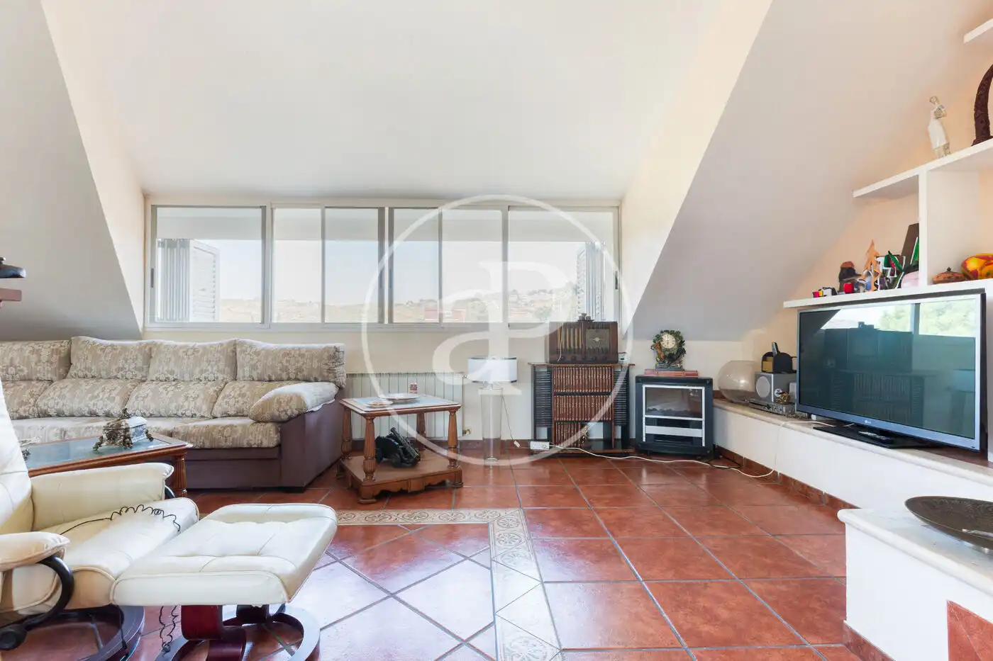 Sala de estar de Casa o chalet en venta en Chiva con Calefacción, Jardín privado y Terraza