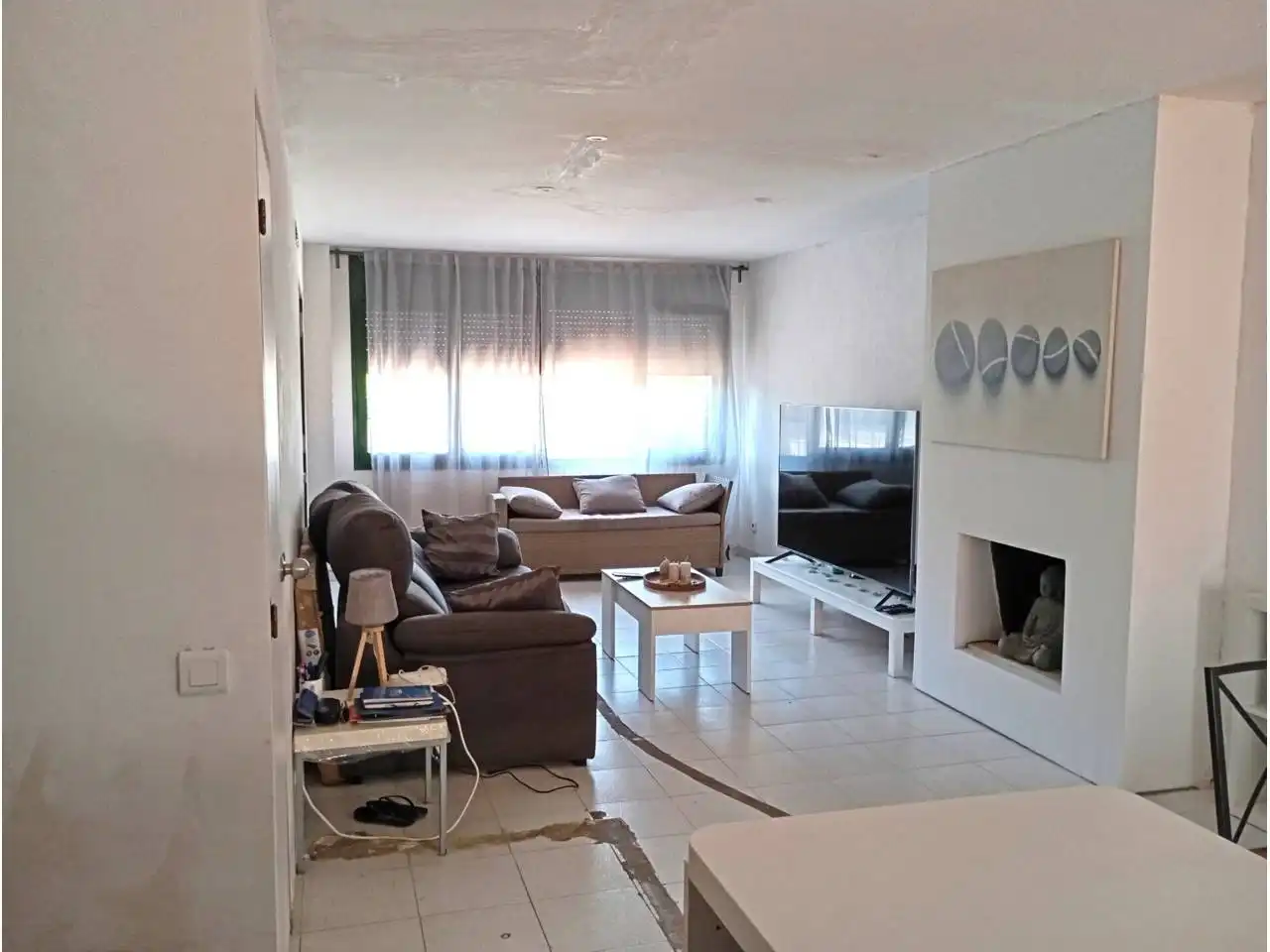 Sala d'estar de Casa o xalet en venda en Cunit amb Calefacció, Jardí privat i Terrassa