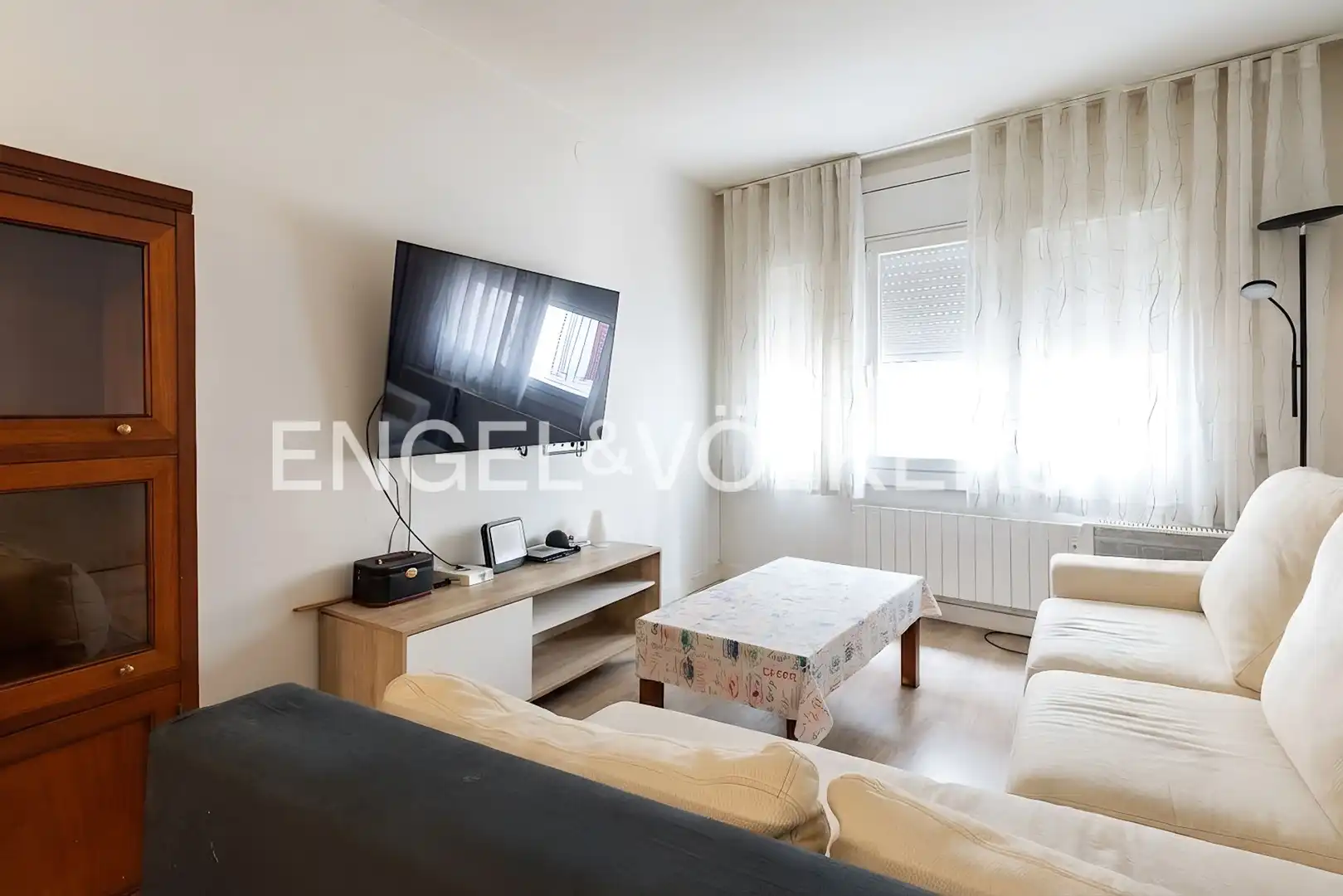 Sala de estar de Piso en venta en Arenys de Mar con Aire acondicionado, Calefacción y Parquet