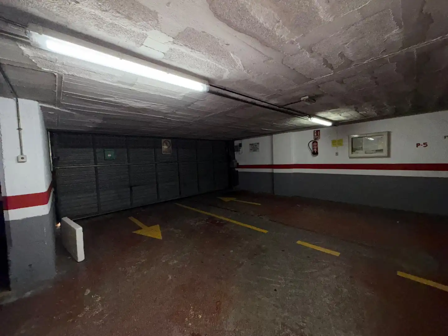 Individual amb ascensor en venda a Carrer de Dalt dels Banús 30, imagen 18