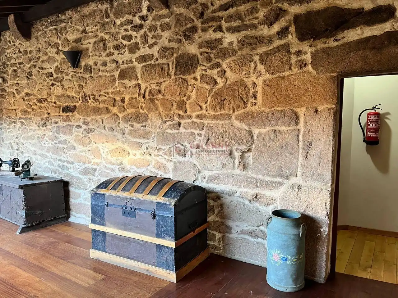 Local en venda en A Pobra de Trives  amb Aire condicionat i Moblat