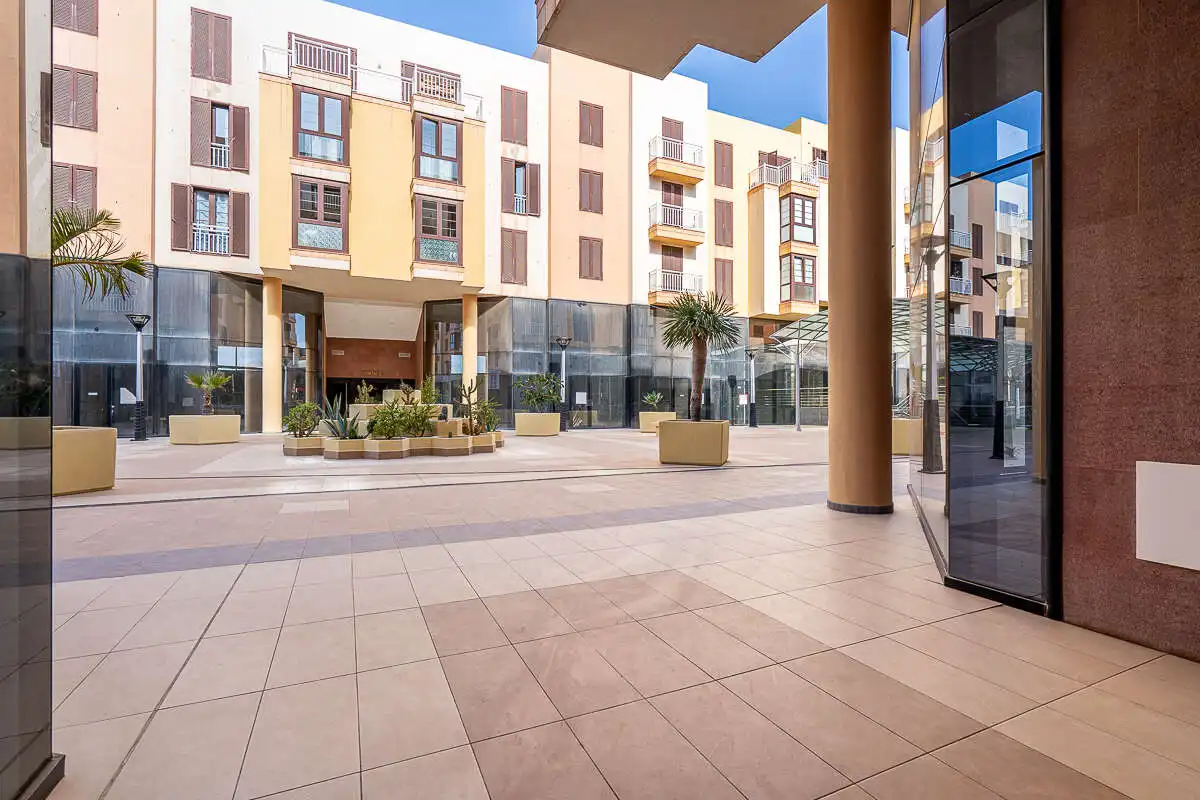 Vista exterior de Piso en venta en Arrecife con Terraza y Balcón