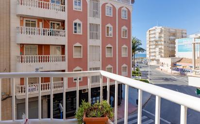 Terrasse von Wohnungen zum verkauf in Torrevieja mit Klimaanlage und Terrasse