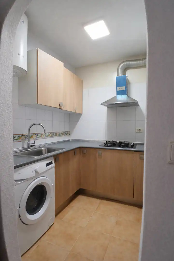 Cocina de Piso en venta en Torrevieja con Amueblado y Piscina comunitaria