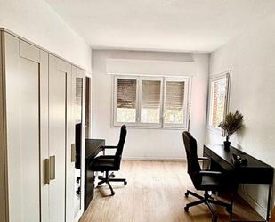 Apartment to share in  Barcelona Capital  with Furnished, Oven and Washing machine