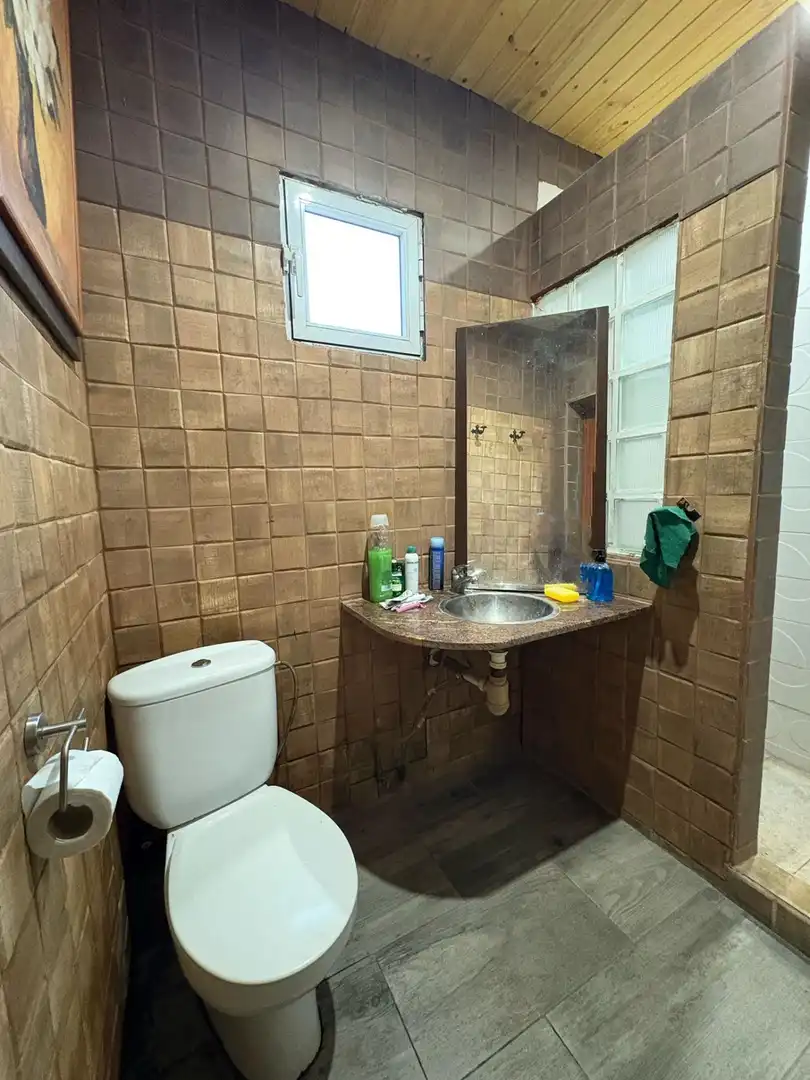 Bany de Casa o xalet en venda en Loranca de Tajuña amb Aire condicionat, Calefacció i Jardí privat
