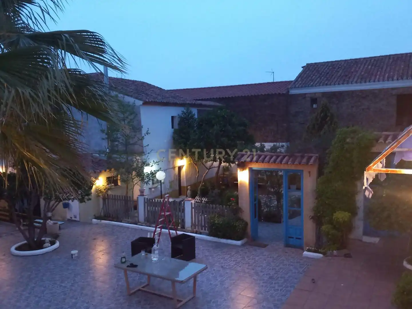 Casa o chalet en venta en Madroñera con Jardín privado, Horno y Lavadora