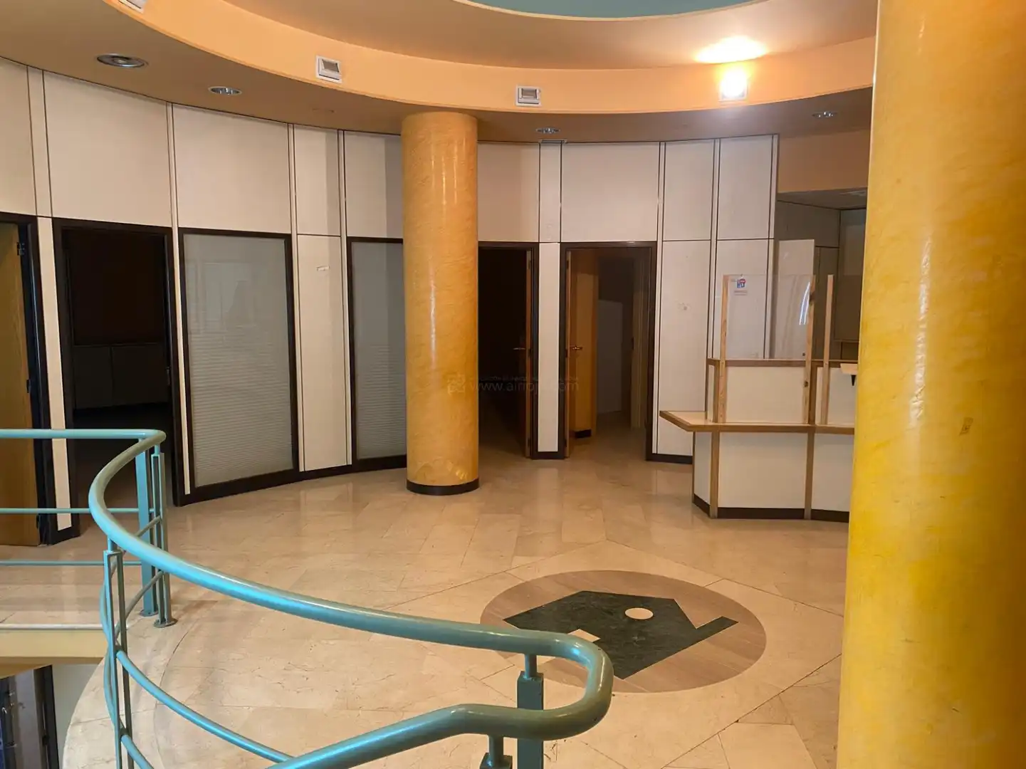 Local comercial en venta en Logroño - calle presidente leopoldo calvo sotelo