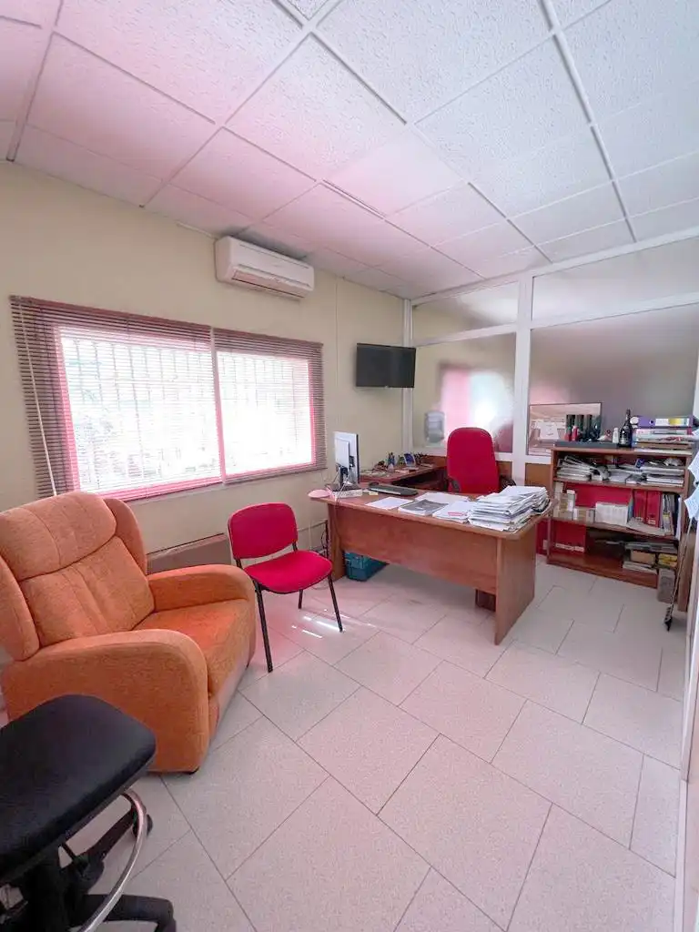 Nave industrial en venta en Humanes de Madrid