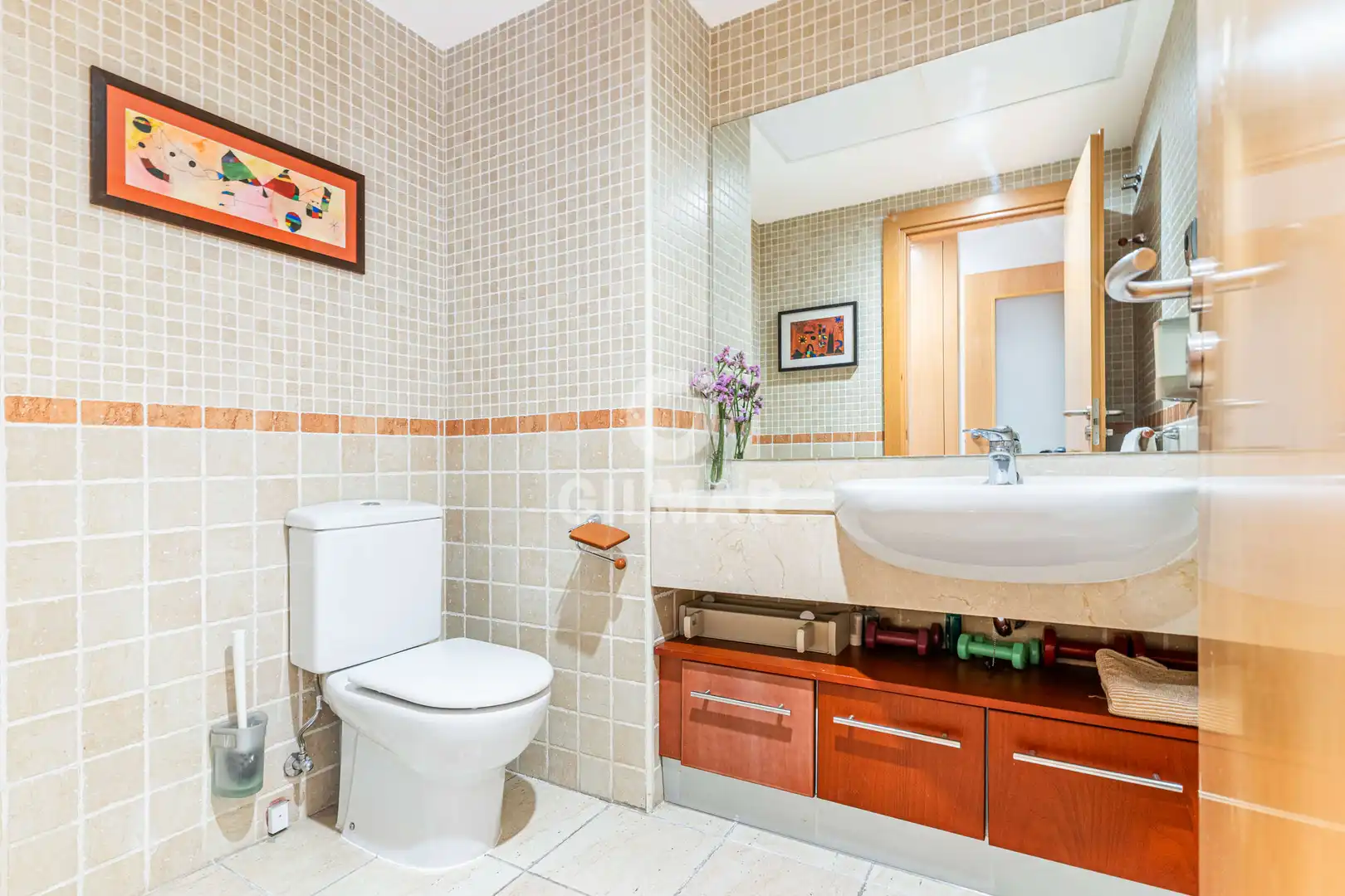 Badezimmer von Maisonette zum Verkauf in Madrid mit Heizung, Privatgarten und Abstellraum