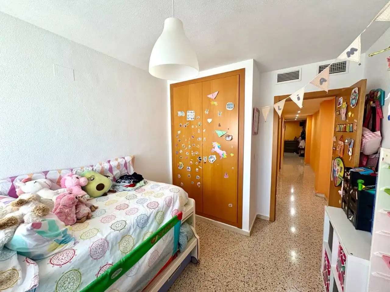 Habitación de Piso en venta en Alicante / Alacant con Aire acondicionado, Trastero y Balcón