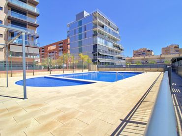 Piso con balcón en venta en Elche ciudad