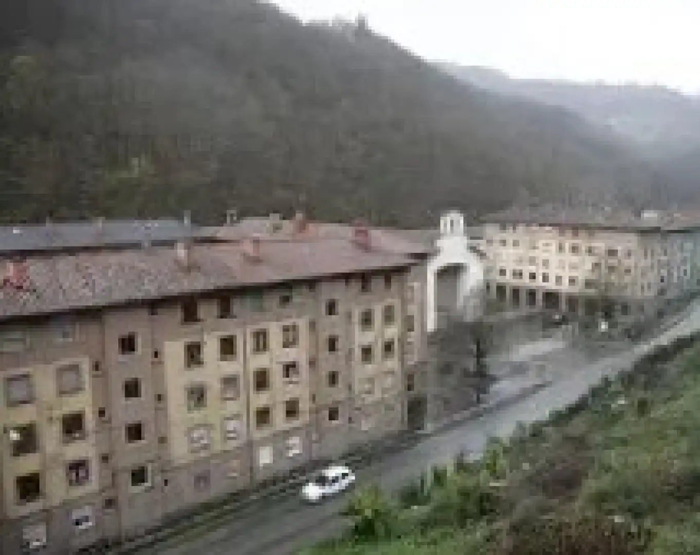 Pis en venda a Mieres - CALLE X