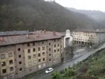 Pis en venda a Mieres - CALLE X