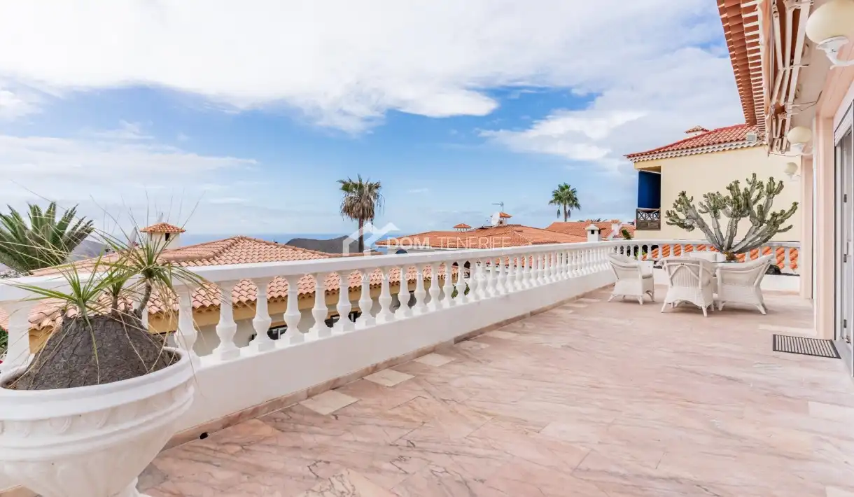 Terraza de Casa o chalet en venta en Arona con Terraza, Piscina y Amueblado