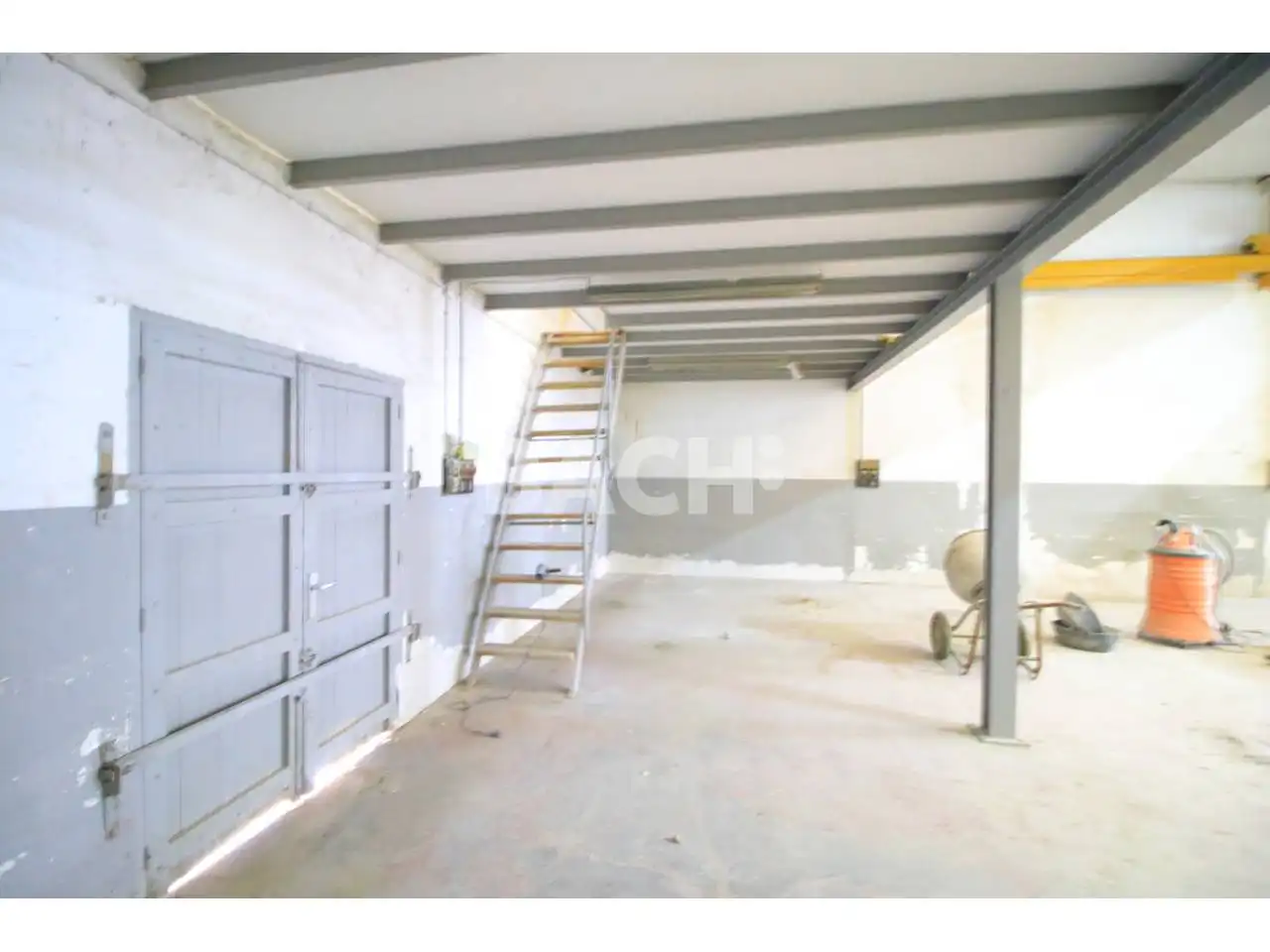 Nave industrial de alquiler en Vic