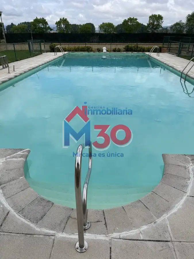 Swimming pool of Houses for sale in Miranda de Ebro  with Heating, Terrace and Storage room