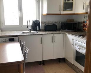 Cuina de Pis en venda en Ponferrada amb Calefacció, Terrassa i Traster