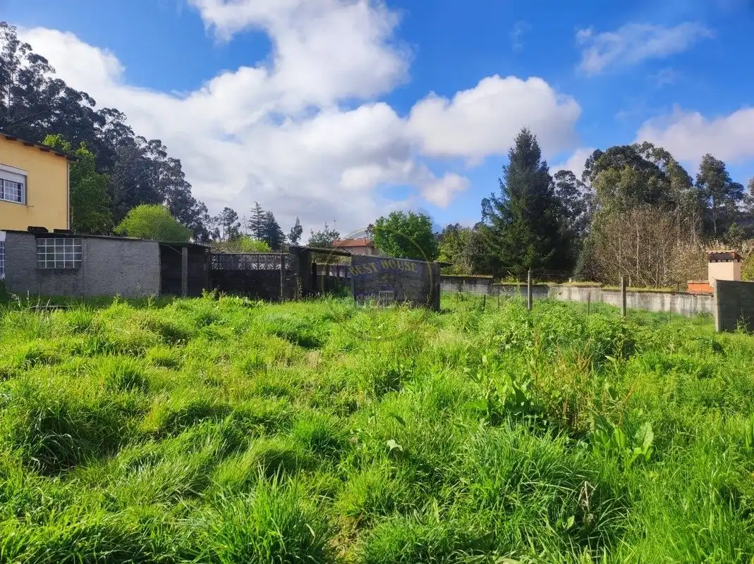 Finca rústica en venta en Vigo  con Calefacción, Trastero y Piscina
