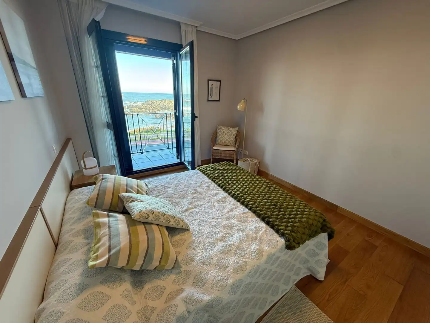 Habitación de Piso en venta en Noja con Calefacción, Terraza y Balcón