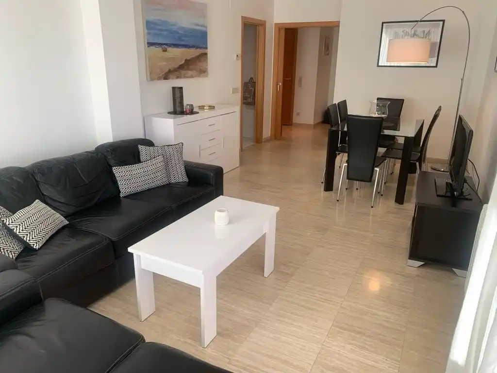 Sala de estar de Apartamento en venta en Castell d'Aro, Platja d'Aro i s'Agaró con Aire acondicionado, Calefacción y Terraza