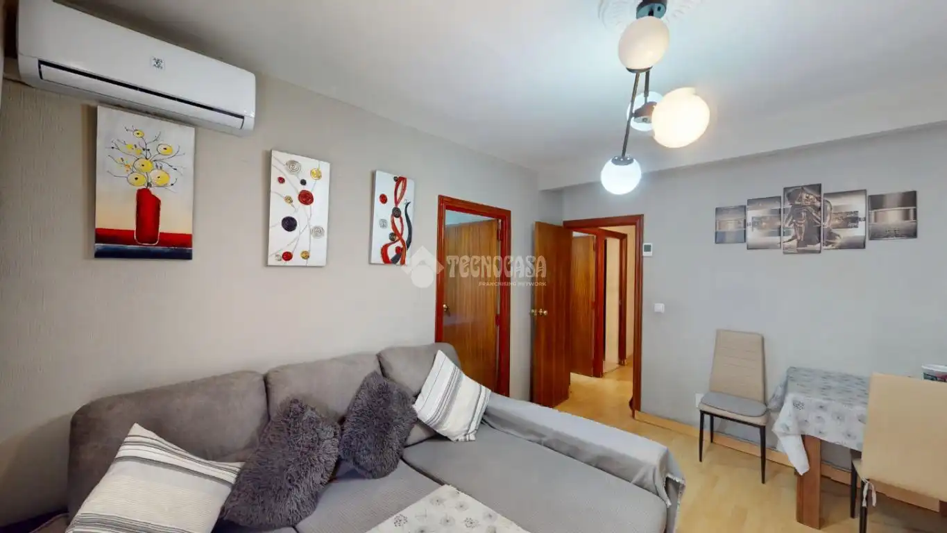 Living room of Flat for sale in Leganés  with Air Conditioner, Heating and Terrace