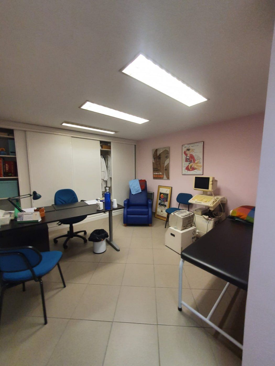 Premises for sale in Las Ventas